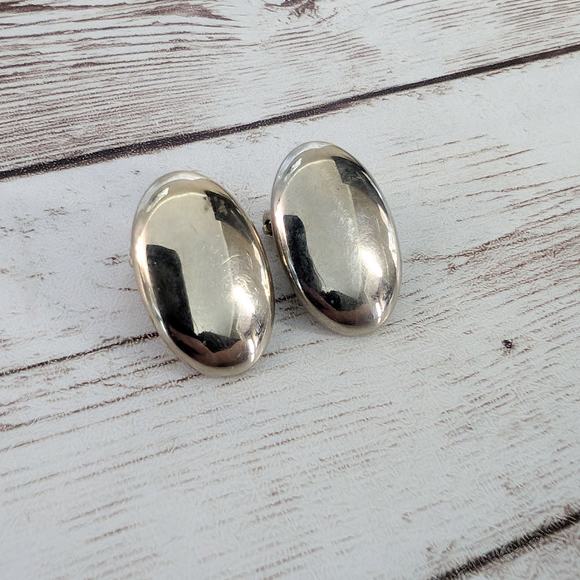 Vintage Clip On Earrings Gold Tone Oval - Surface Marks - Picture 5 of 7